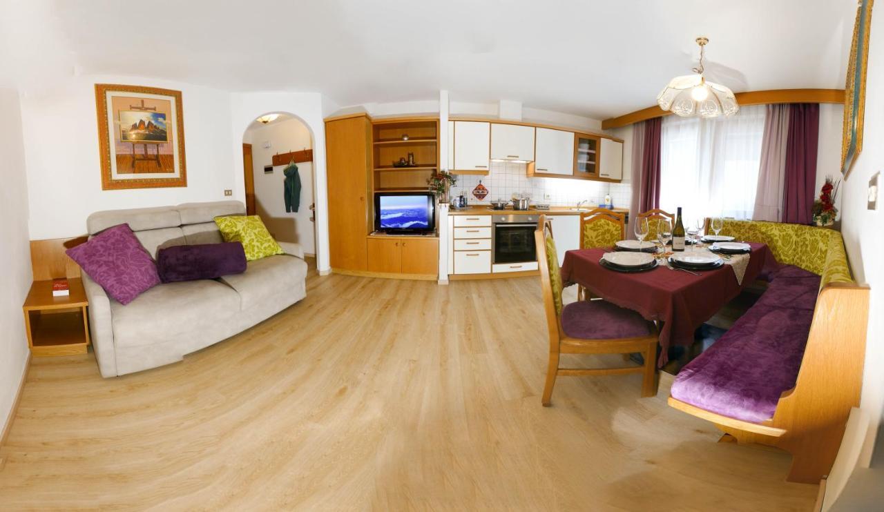 Villa Artic Apartments Кампителло-ди-Фасса Экстерьер фото