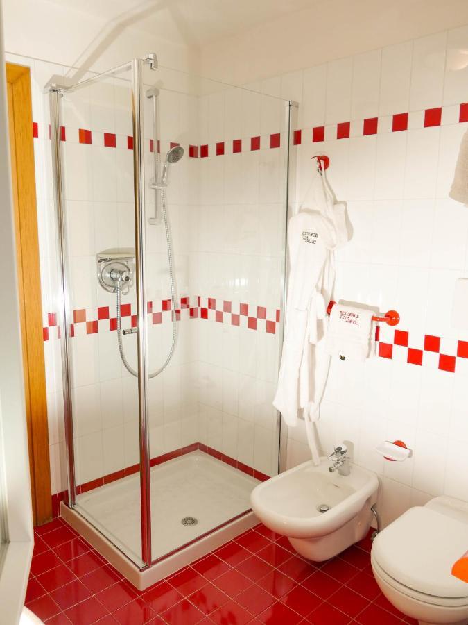 Villa Artic Apartments Кампителло-ди-Фасса Экстерьер фото