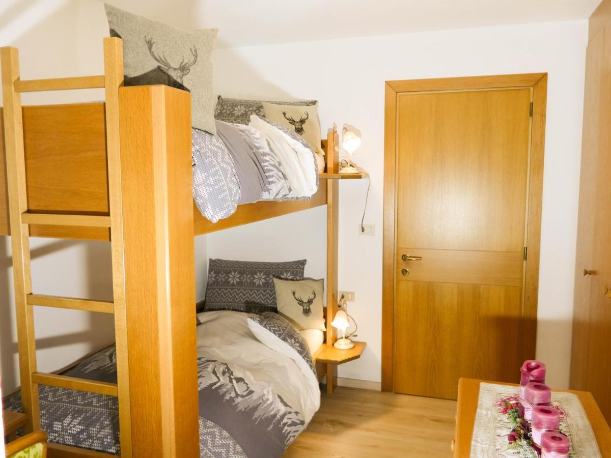 Villa Artic Apartments Кампителло-ди-Фасса Экстерьер фото
