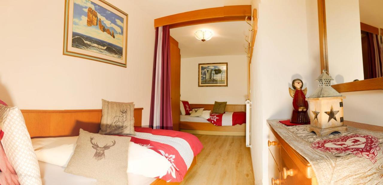 Villa Artic Apartments Кампителло-ди-Фасса Экстерьер фото
