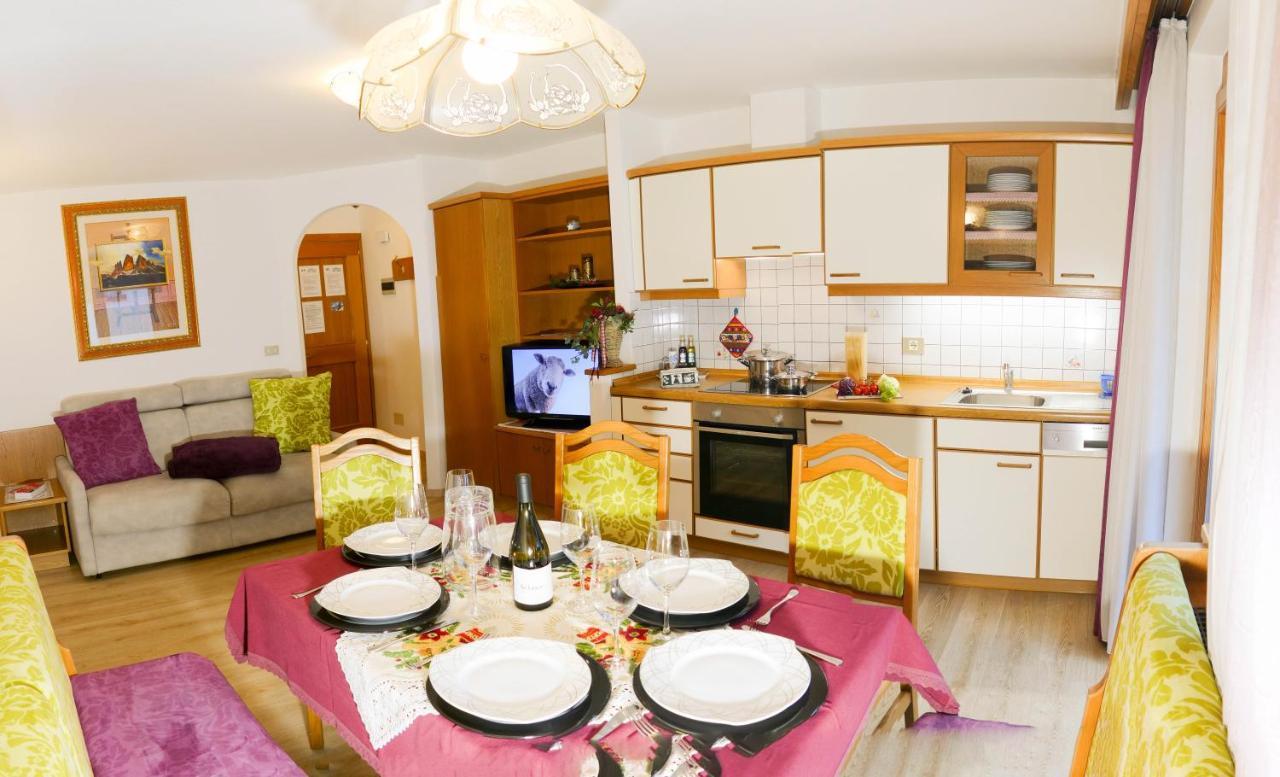 Villa Artic Apartments Кампителло-ди-Фасса Экстерьер фото