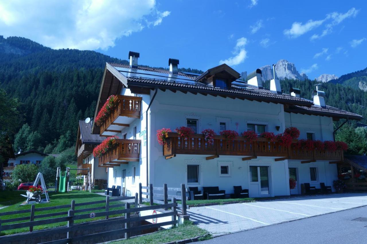 Villa Artic Apartments Кампителло-ди-Фасса Экстерьер фото
